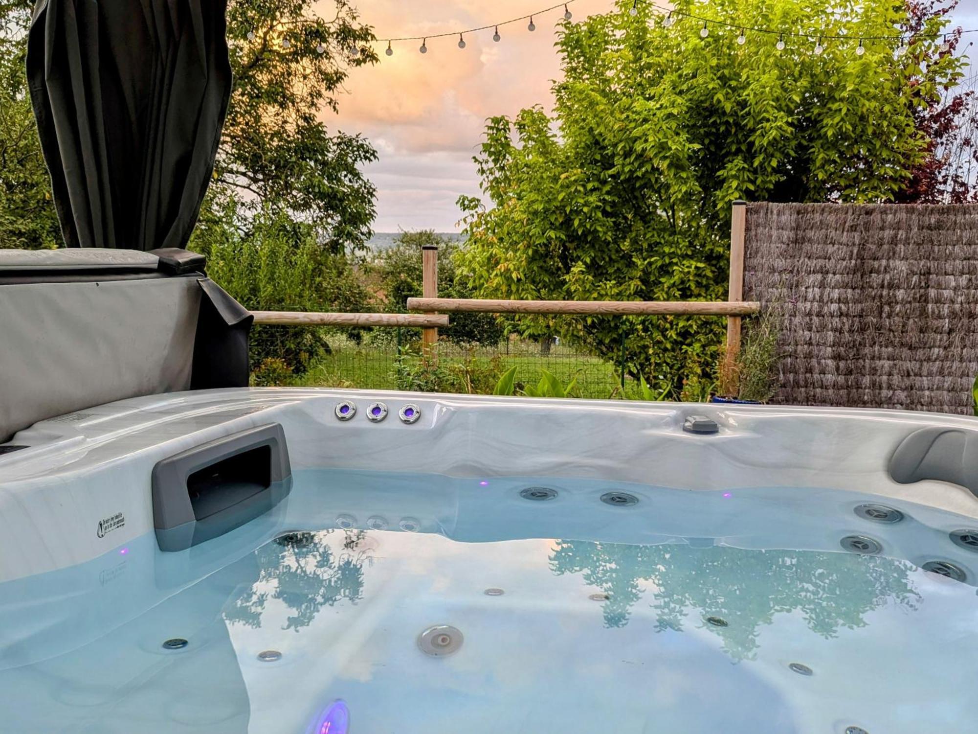 Le Cemarose: Spa, Jardin, Terrasse Et Jolie Vue Au Coeur D'Epernay Exterior photo